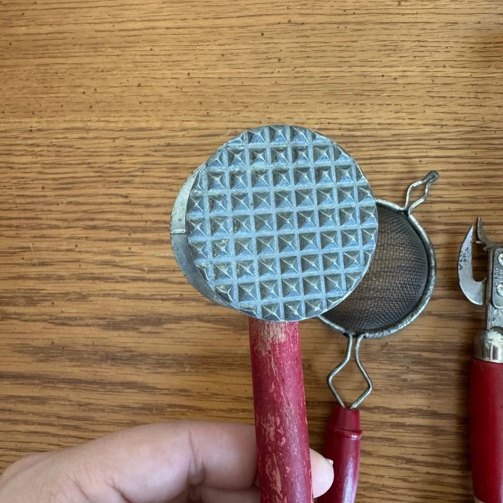 Vintage Retro Red Wood‎ Metal Kitchen Utensil Set Tenderizer Peeler Strainer